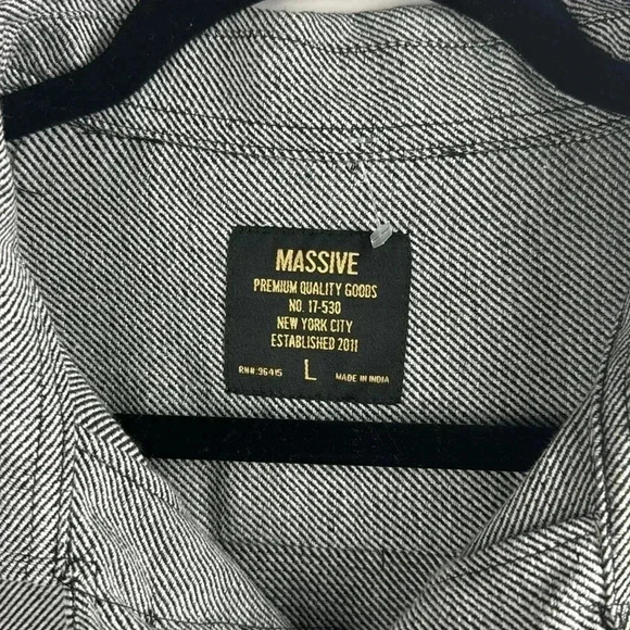 MASSIVE MOTORCYCLE GRAPHIC BIKE SHIRT SZ L BLACK WHITE RED NWT COTTON & POLY - Picture 5 of 8